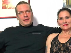 Saksan kypsä vaimo haluaa ensimmäistä kertaa mmf kolminkertainen castingissa