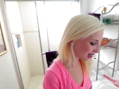 Amateur Blonde Blowjob CIM