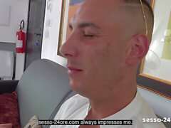 Cunnilingus, sesso 24ore, couch fuck