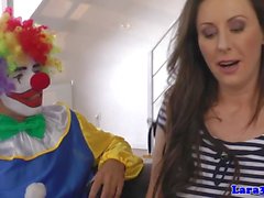 Britische glam reifen Schwanzlutschen Glück Clown