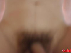 Bonjour LadyBoy - Ladyboy asiatique sexy obtient une faceful de sperme