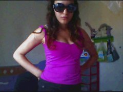 Molto bello bambina pelosa nella webcam in