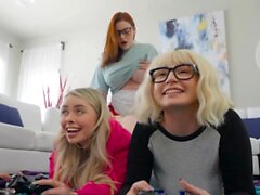 REALITY KINGS - Gamer Girls Haley Spades Abigaiil Morris