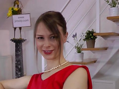 Amateur joven euro chupa polla POV