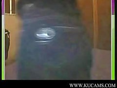 Kursteilnehmer Streifen an eine Webcam Baby -got Versteckter