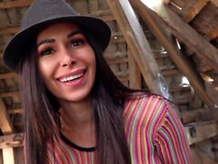 Scout allemand - Caste de sexe anal public avec Jessy Jey