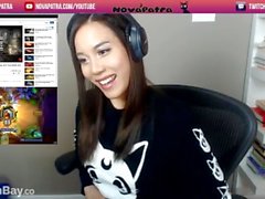 NovaPatra forgets her twitch stream is on and faps