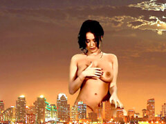 Giantess Roma Hotel, Giantess Vore