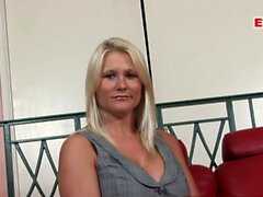 Blonde große Titten Amateur milf probieren Sie Pornos Casting