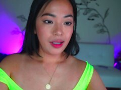 Amateur -Webcam Asian Girl
