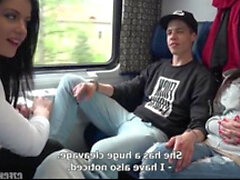 Slovaklı gençler trende Fuck (yeni! 3 Mayıs 2022) - Sunporno