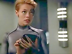 Star Trek: Voyager - que Siete de Nueve quiera probar el sexo .