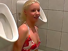 Pee питьевая фетиш Skank водные виды спорта ебут