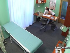 Makamında ki Rus bebe lanet bir doktor