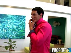 PropertySex Naughty Agent immobilier Abby Cross Fuck son client