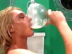 Anal Cum Drink - Sperm drinking vids, bukkake porn tubes and creampie porn ...