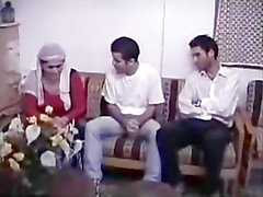 Arabian мусульманской Любительское порно Gangbanged групповым сексом путем 2 небольшие Азии антисемитских Диксе