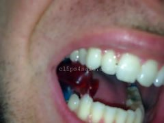 Vore Fetisch - VORE Chris Eats Gummy Elben Part19 Video2