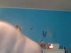 BBW boren zichzelf met een dildo op cam