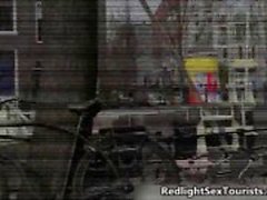 Немецкий турист vists секс-шоп